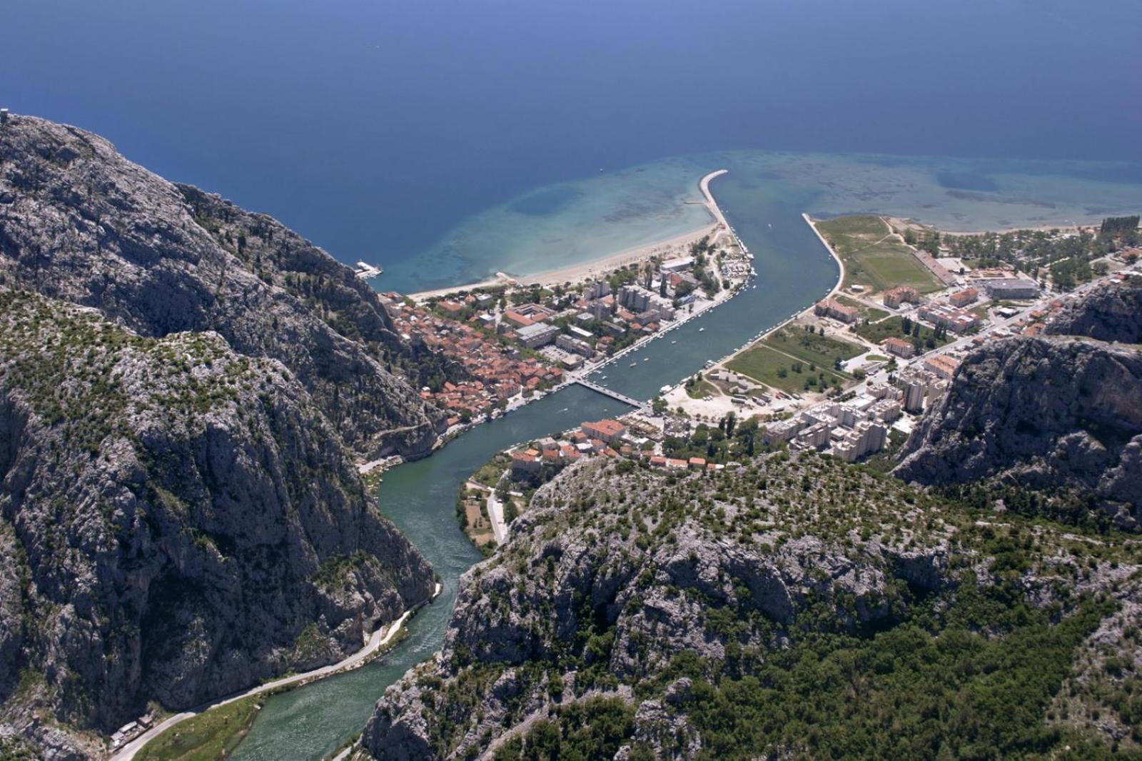 Apartment In Omis With Sea View, Balcony, Air Conditioning, Wi-Fi Esterno foto